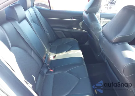 2021 Toyota Camry Xse Awd z USA, uszkodzony, nr VIN 4T1K61BK6MU036491